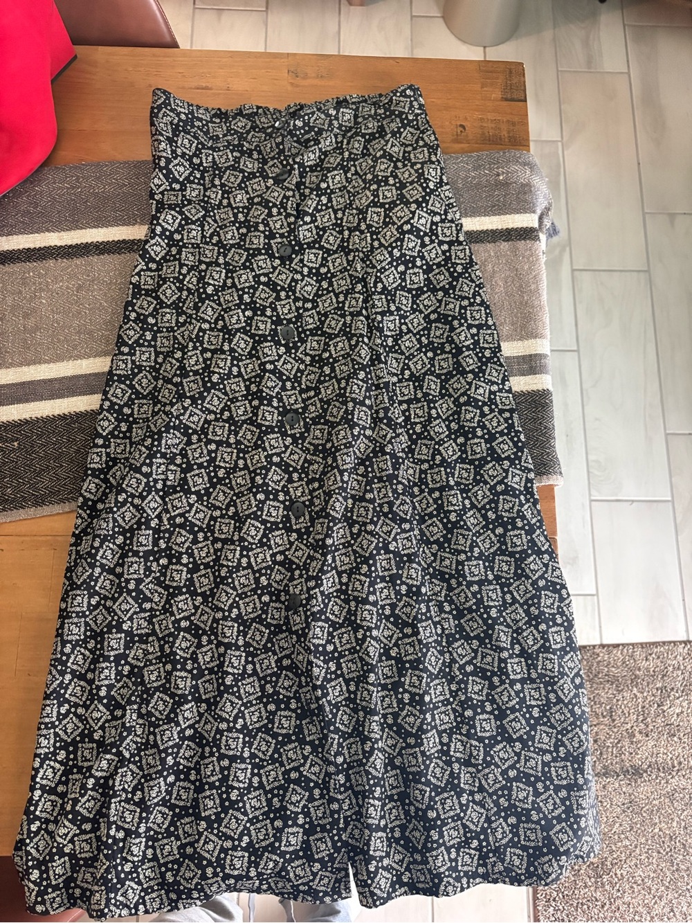 Vintage Black & White Printed Button-Front Midi Skirt